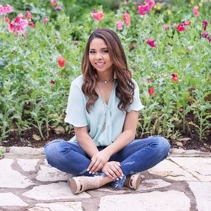 Meet your Posher, Madison